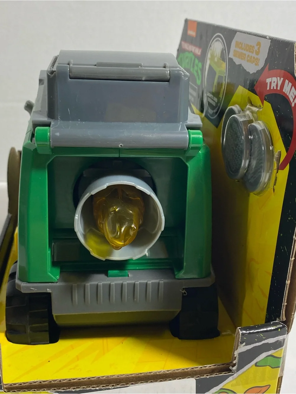 Teenage Mutant Ninja Turtles Thrash N' Battle Garbage Truck